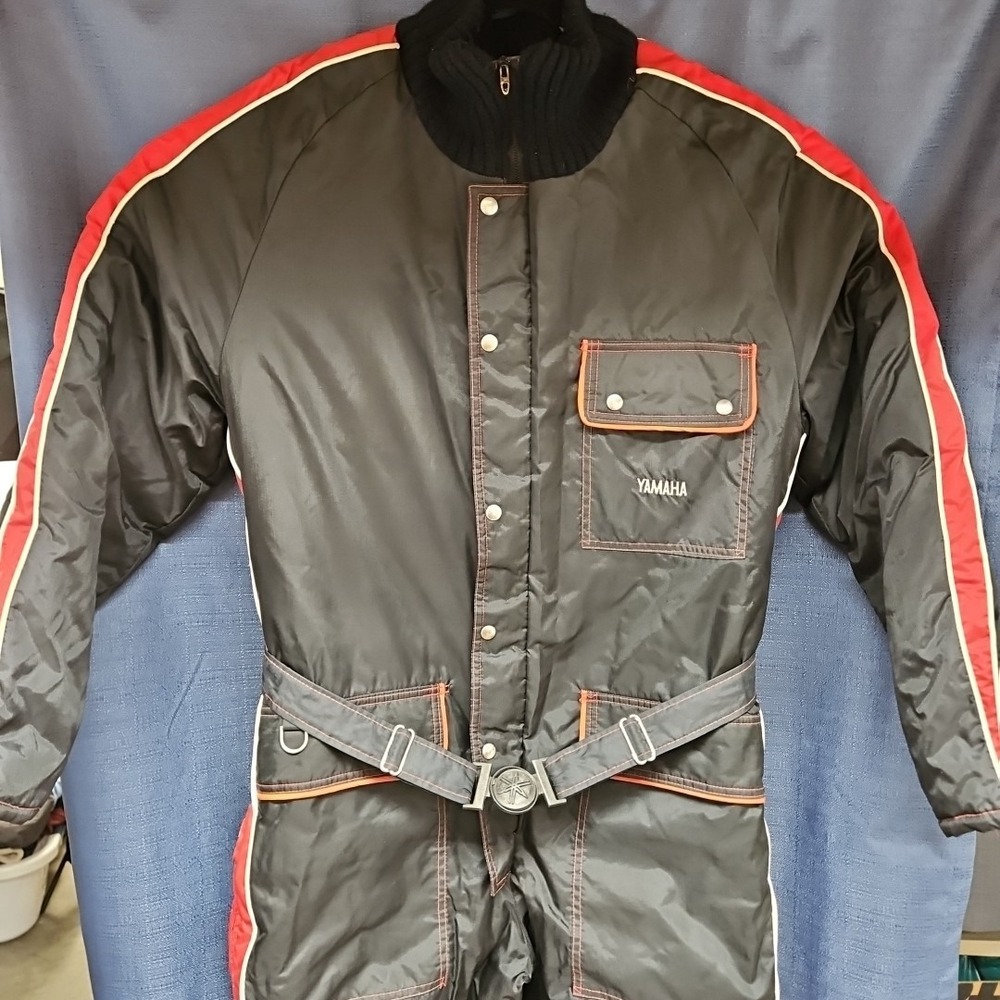 VTG Yamaha Mens 2XL Snowsuit Snowmobile Suit One Piece Blk/Red Piping Insulated